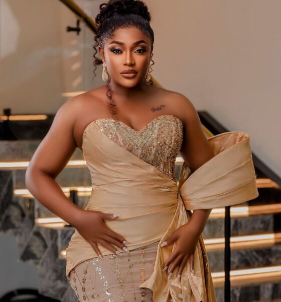 Lizzy Gold