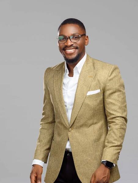 Tobi Bakre