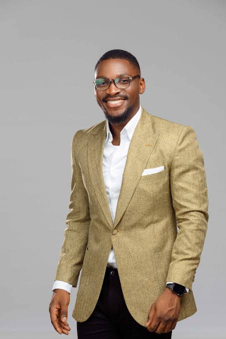 Tobi Bakre